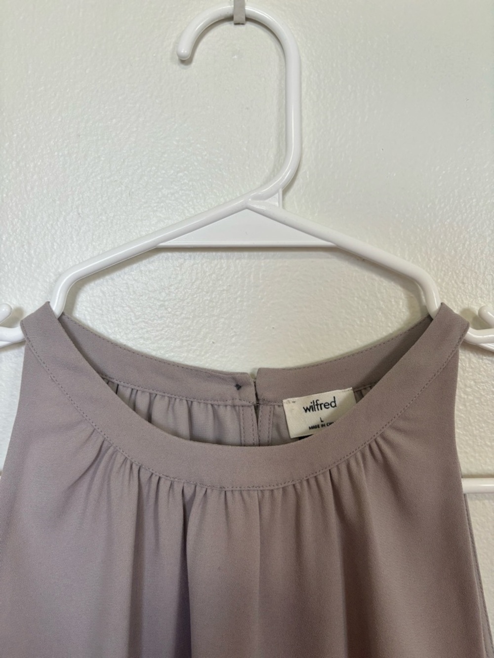 Aritzia Wilfred Patrice Halter Top - Picture 3 of 10
